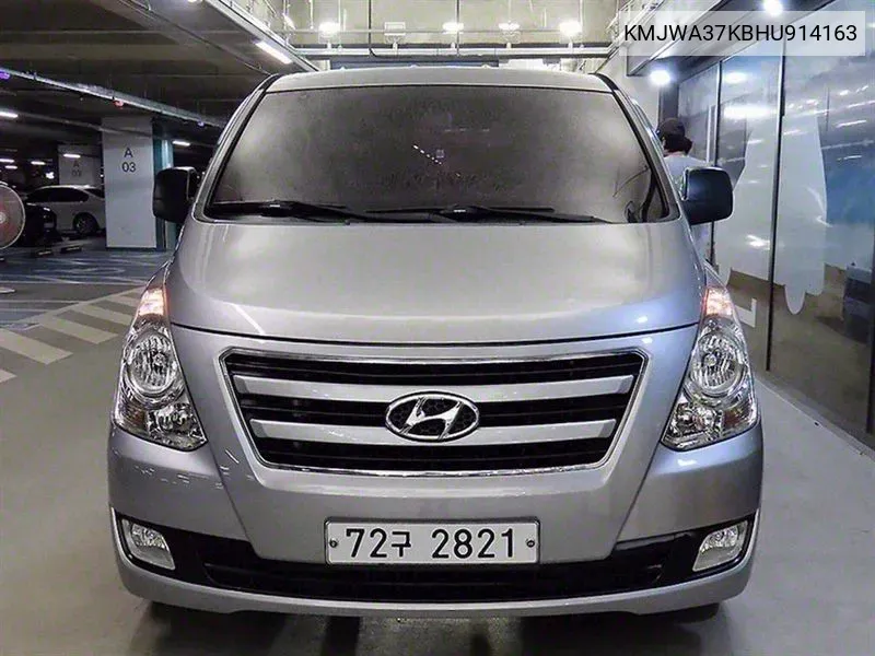 Hyundai Grand Starex 12-Seater Wagon Modern VIN: KMJWA37KBHU914163 Lot: 38180174