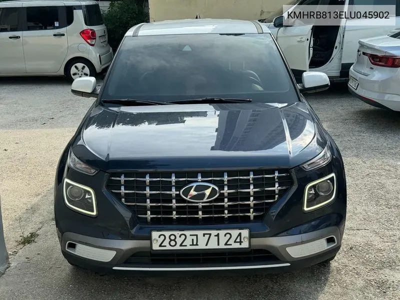 Hyundai Venue 1.6 Modern VIN: KMHRB813ELU045902 Lot: 38171137