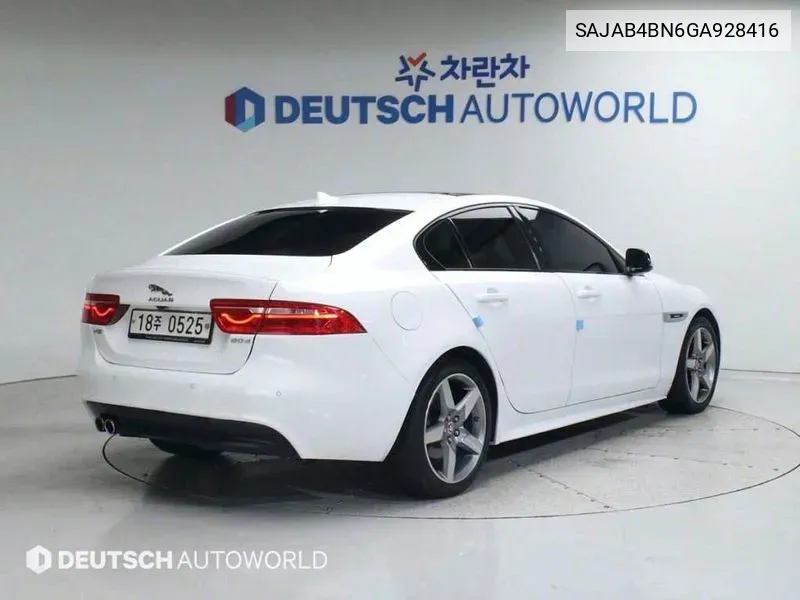 SAJAB4BN6GA928416 Jaguar Xe 20D R Sports