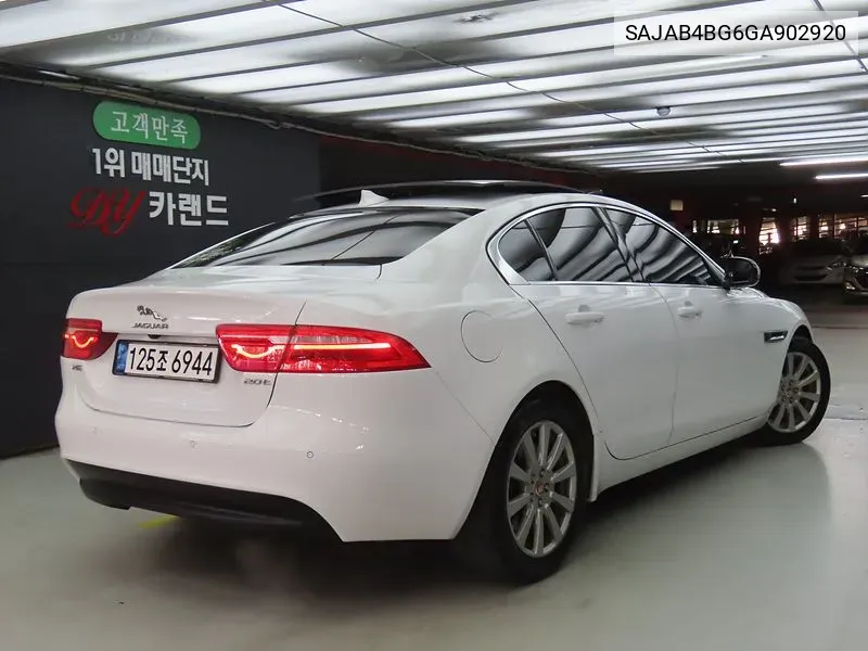 SAJAB4BG6GA902920 Jaguar Xe 20T Prestige