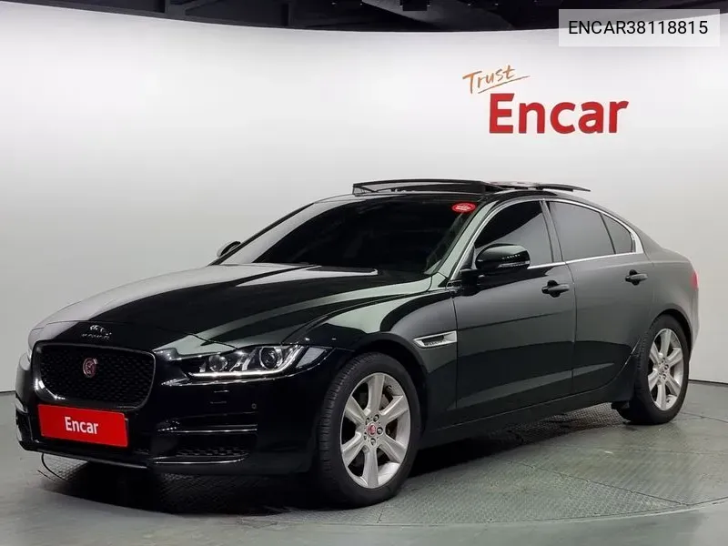 Jaguar Xe 20D Portfolio Awd VIN: ENCAR38118815 Lot: 38118815