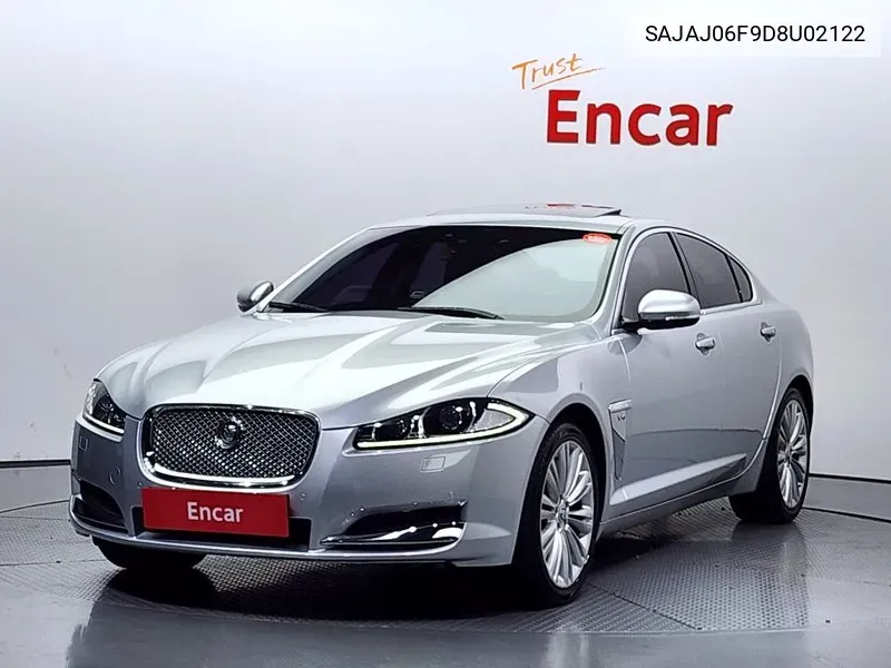 Jaguar New Xf 3.0Sc Awd Premium X250 VIN: SAJAJ06F9D8U02122 Lot: 38128662