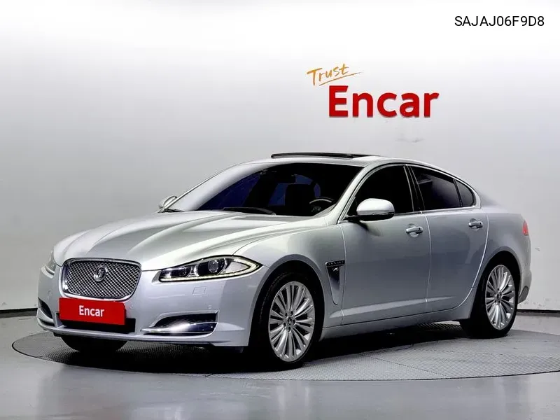 SAJAJ06F9D8 Jaguar New Xf 3.0Sc Awd Premium X250