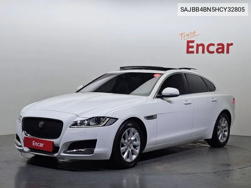 Jaguar Xf (X260) 20D Prestige VIN: SAJBB4BN5HCY32805 Lot: 38165248