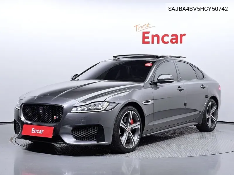 SAJBA4BV5HCY50742 Jaguar Xf (X260) 3.0 S Awd