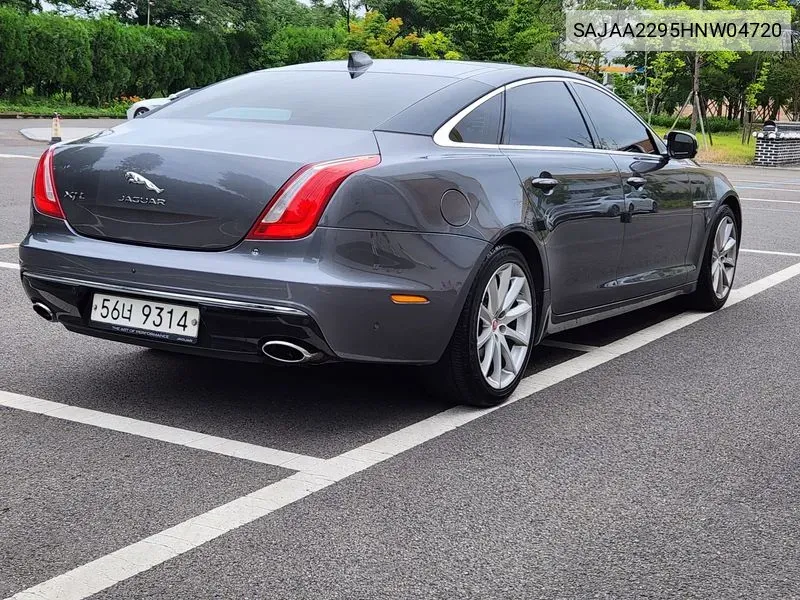 SAJAA2295HNW04720 Jaguar All New Xj 3.0D Premium Luxury Lwb X351