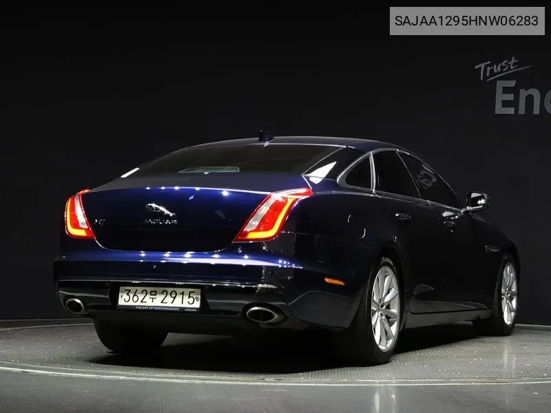 Jaguar All New Xj 3.0D Premium Luxury Swb X351 VIN: SAJAA1295HNW06283 Lot: 38099009