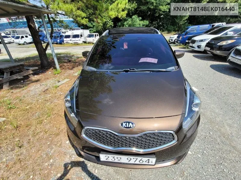 Kia All New Carens 2.0 Lpi Luxury VIN: KNAHT814BEK016440 Lot: 38176585