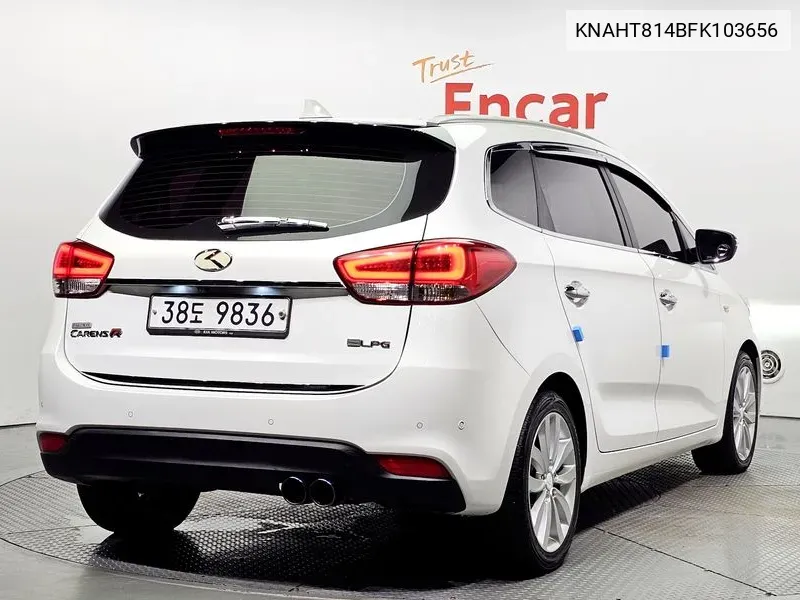 KNAHT814BFK103656 Kia All New Carens 2.0 Lpi Prestige