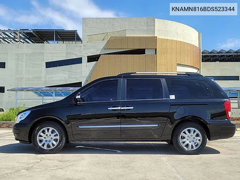 Kia Carnival R New Carnival Limousine Glx Top-Of-The-Line Model VIN: KNAMN816BDS523344 Lot: 38183199