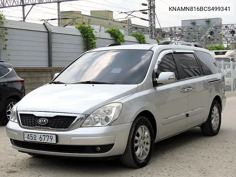 Kia Carnival R New Carnival Limousine Glx Top-Of-The-Line Model VIN: KNAMN816BCS499341 Lot: 38183221