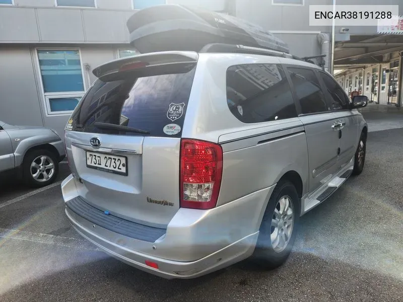 Kia Carnival R Grand Carnival Glx Top-Of-The-Line Model VIN: ENCAR38191288 Lot: 38191288