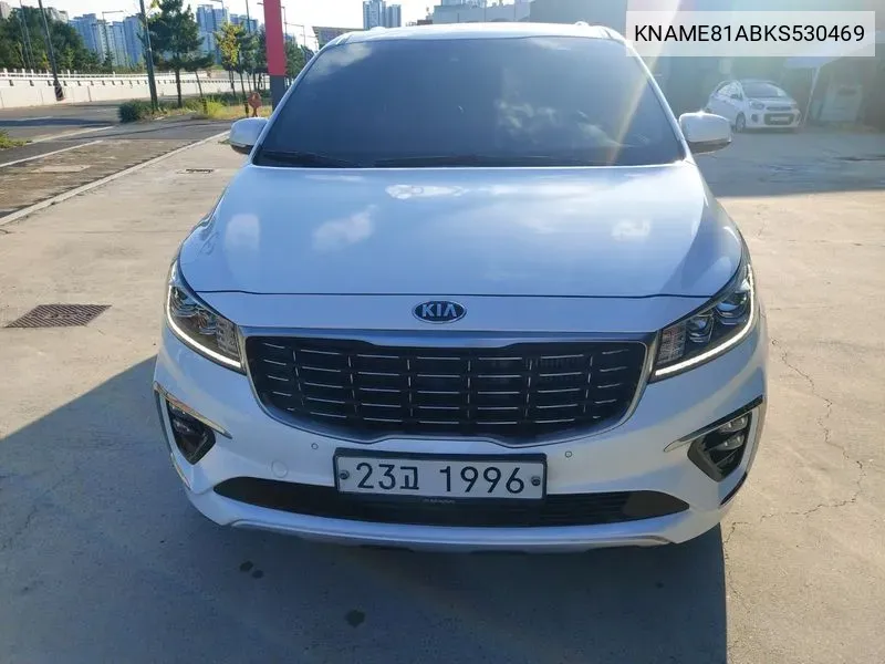 Kia The New Carnival 9-Seater Noblesse Special VIN: KNAME81ABKS530469 Lot: 38182883