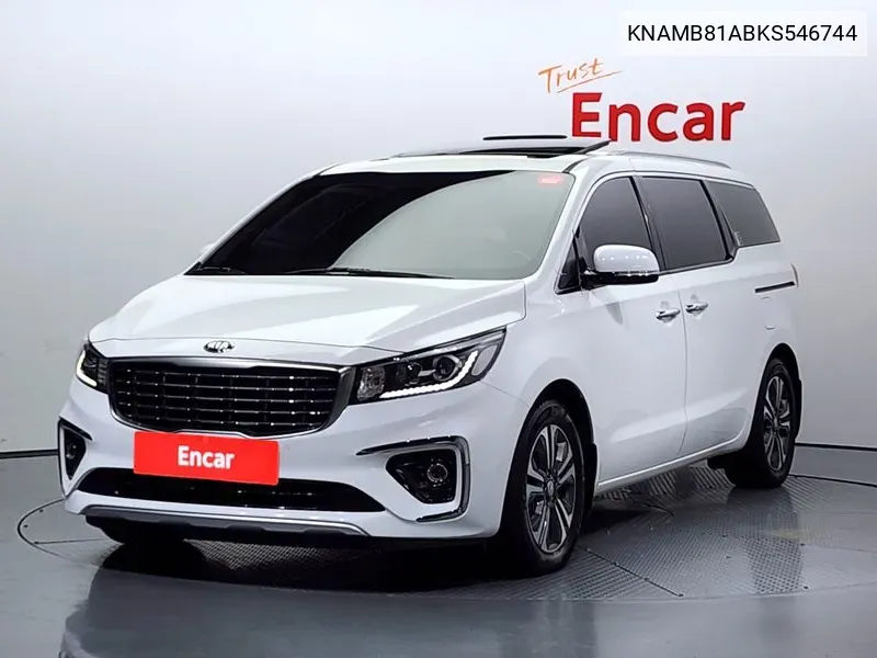 KNAMB81ABKS546744 Kia The New Carnival 9-Seater Luxury