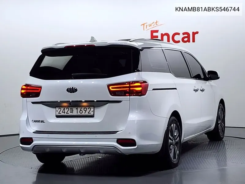 Kia The New Carnival 9-Seater Luxury VIN: KNAMB81ABKS546744 Lot: 38158972