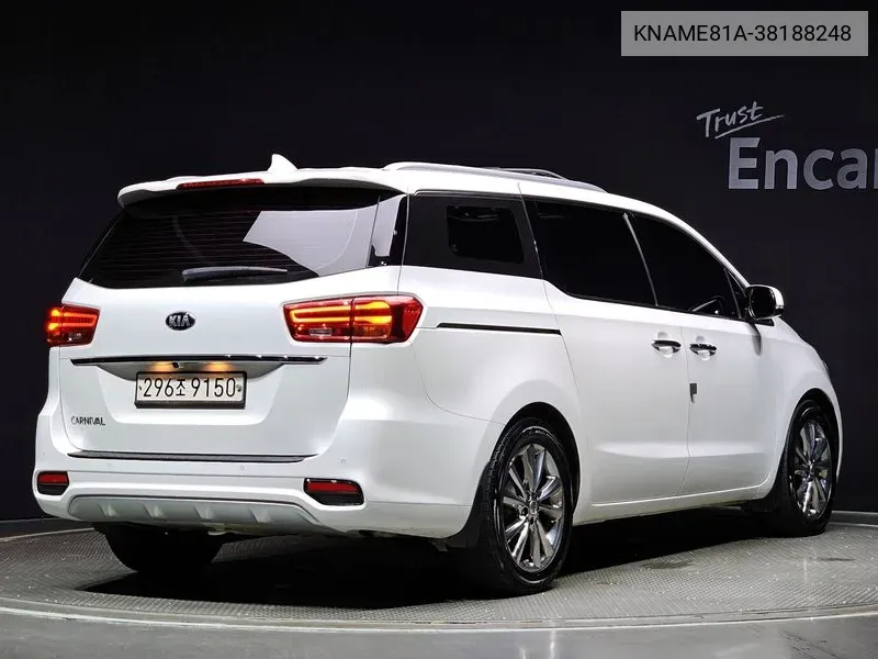 KNAME81A-38188248 Kia The New Carnival 9-Seater Noblesse