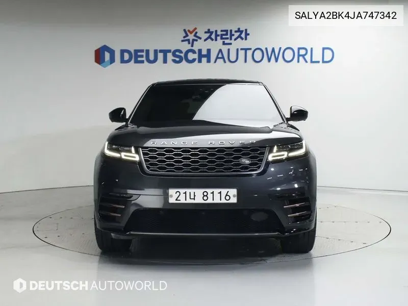 Land Rover Range Rover Velar 3.0 D300 R-Dynamic Hse VIN: SALYA2BK4JA747342 Lot: 38022061