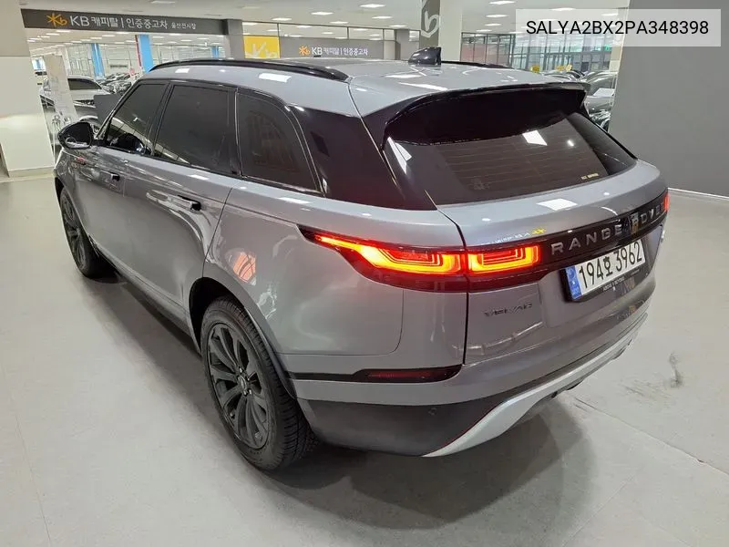 Land Rover Range Rover Velar 2.0 P250 R-Dynamic Se VIN: SALYA2BX2PA348398 Lot: 38138044