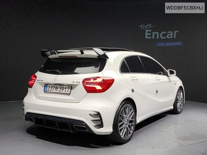 Benz A-Class W176 A45 Amg 4Matic VIN: WDDBF5CBXHJ Lot: 38128410