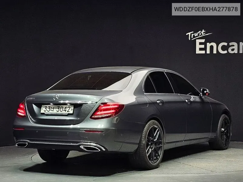 Mercedes E-Class W213 E220D Avantgarde VIN: WDDZF0EBXHA277878 Lot: 38180303