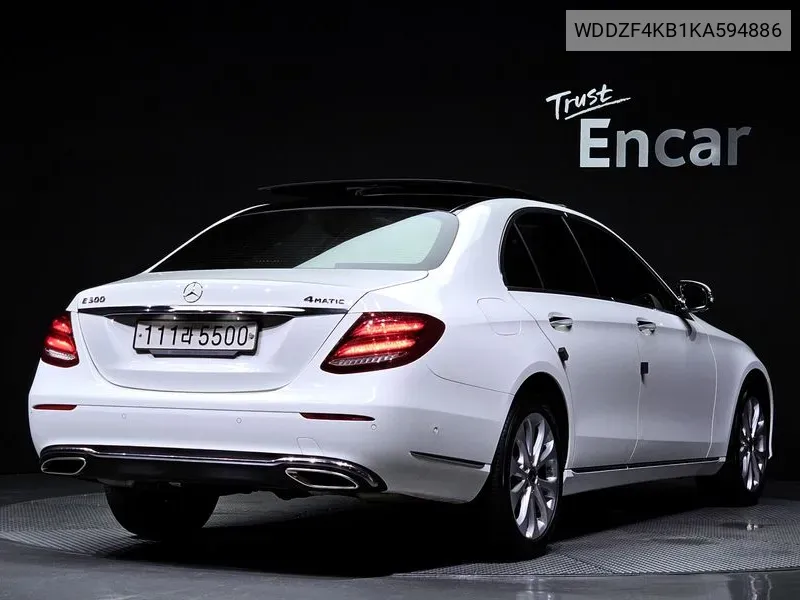 Mercedes E-Class W213 E300 4Matic Exclusive VIN: WDDZF4KB1KA594886 Lot: 38185800