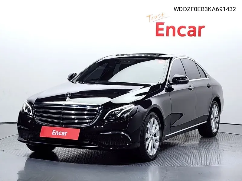 Benz E-Class W213 E220D Exclusive VIN: WDDZF0EB3KA691432 Lot: 38189495