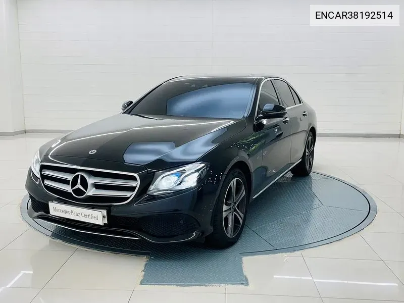 Mercedes E-Class W213 E220D Avantgarde VIN: ENCAR38192514 Lot: 38192514