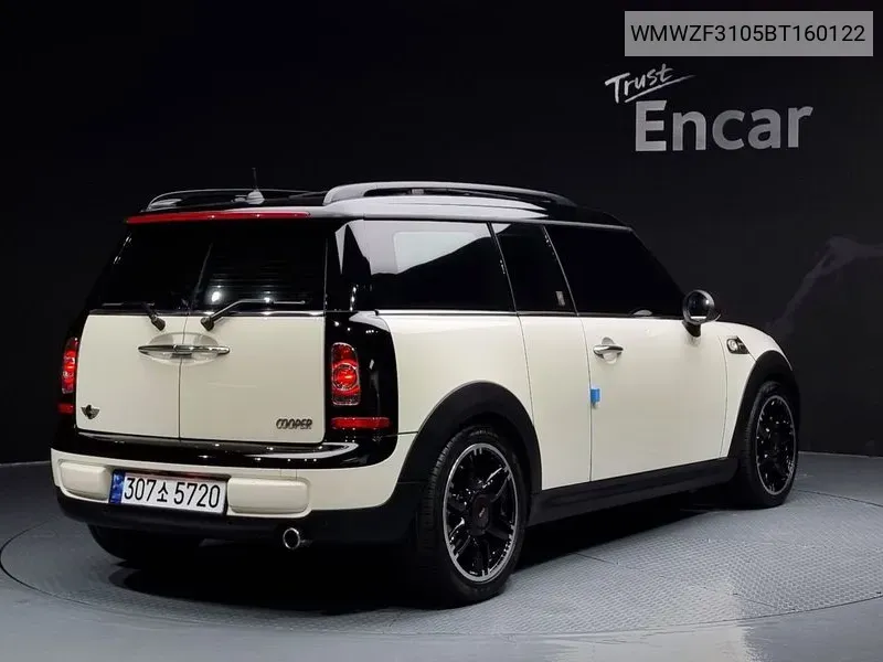 Mini Cooper Clubman Hampton VIN: WMWZF3105BT160122 Lot: 38153999