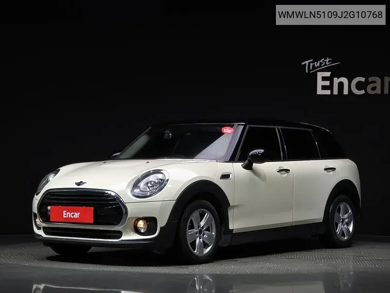 Mini Cooper Clubman Basic 2Nd Generation VIN: WMWLN5109J2G10768 Lot: 38120430