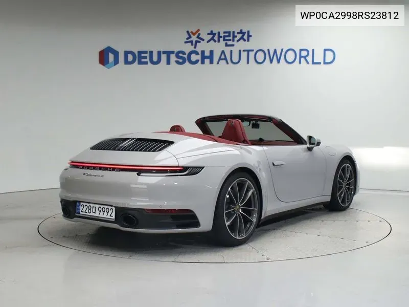 Porsche 911 (992) Carrera 4 Cabriolet VIN: WP0CA2998RS23812 Lot: 38182511