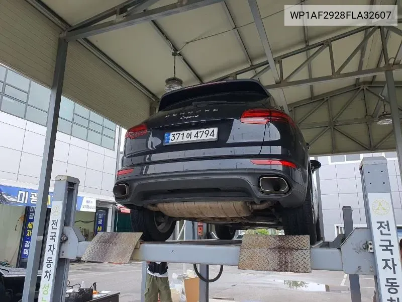 WP1AF2928FLA32607 Porsche New Cayenne 3.0 Diesel 958