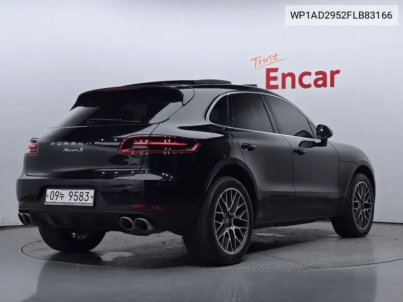 Porsche Macan 3.0 S Diesel 95B VIN: WP1AD2952FLB83166 Lot: 38140732