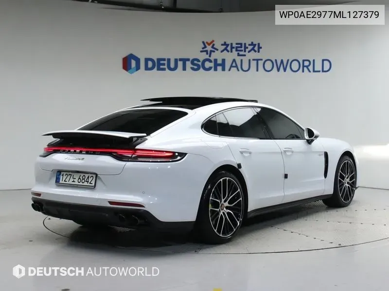 Porsche Panamera (971) 2.9 Awd E-Hybrid VIN: WP0AE2977ML127379 Lot: 38179213