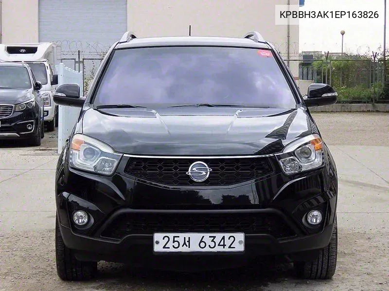 KPBBH3AK1EP163826 Kg Mobility (Ssangyong) New Korando C 2.0 Cvt 2Wd High-End Model