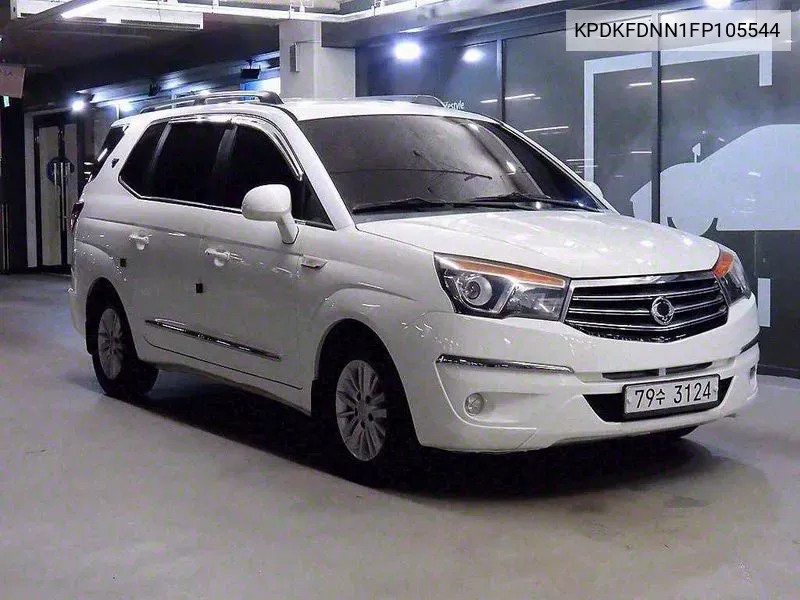 KPDKFDNN1FP105544 Kg Mobility (Ssangyong) Korando Turismo 2Wd Extreme 11-Seater