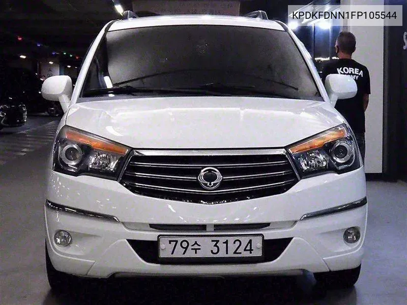 Kg Mobility (Ssangyong) Korando Turismo 2Wd Extreme 11-Seater VIN: KPDKFDNN1FP105544 Lot: 38181659