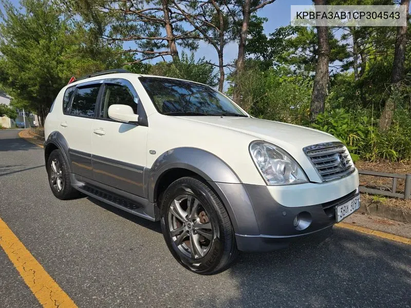 Kg Mobility (Ssangyong) Super Rexton 4Wd Rx4 Top-Of-The-Line Model VIN: KPBFA3AB1CP304543 Lot: 38184215