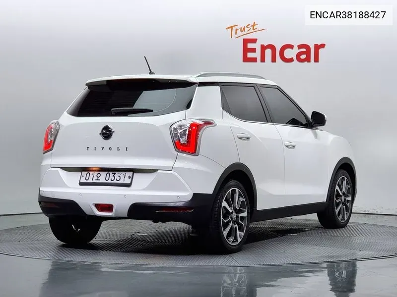 Kg Mobility (Ssangyong) Tivoli Vx 2Wd VIN: ENCAR38188427 Lot: 38188427