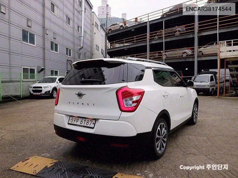 ENCAR38174544 Kg Mobility (Ssangyong) Tivoli Air Diesel Ix 2Wd