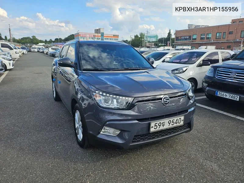 Kg Mobility (Ssangyong) Tivoli Vx 2Wd VIN: KPBXH3AR1HP155956 Lot: 38179564