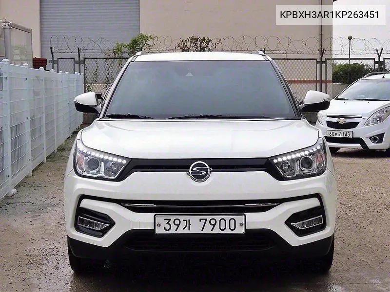 Kg Mobility (Ssangyong) Tivoli Armor Vx 2Wd VIN: KPBXH3AR1KP263451 Lot: 38180410