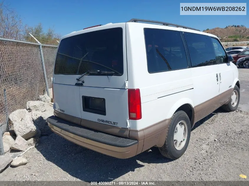 1998 Chevrolet Astro VIN: 1GNDM19W6WB208262 Lot: 40090271