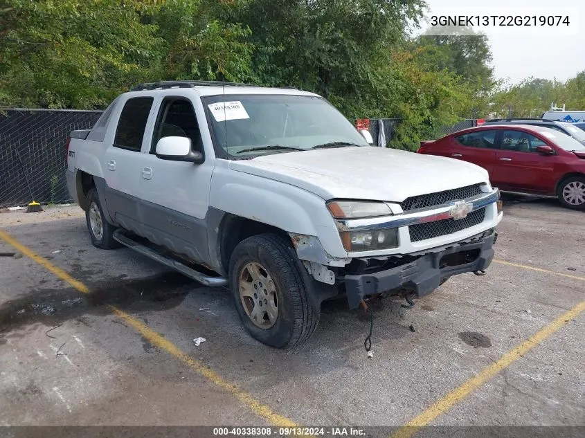 2002 Chevrolet Avalanche K1500 VIN: 3GNEK13T22G219074 Lot: 40338308