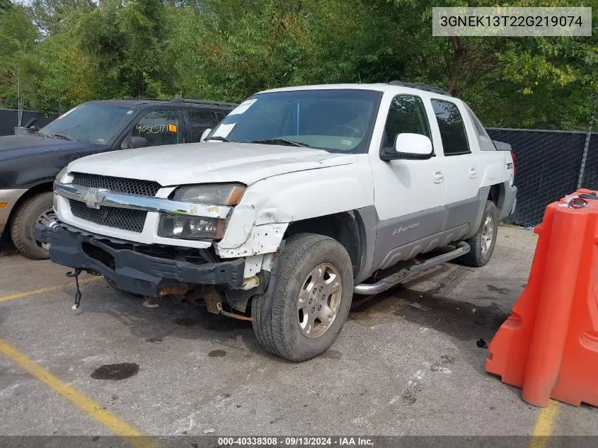 2002 Chevrolet Avalanche K1500 VIN: 3GNEK13T22G219074 Lot: 40338308