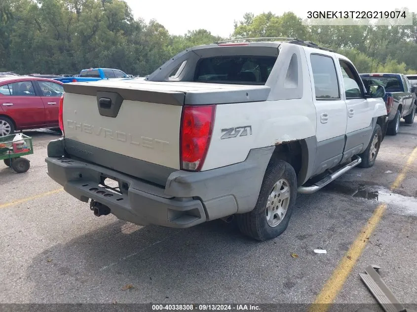 2002 Chevrolet Avalanche K1500 VIN: 3GNEK13T22G219074 Lot: 40338308