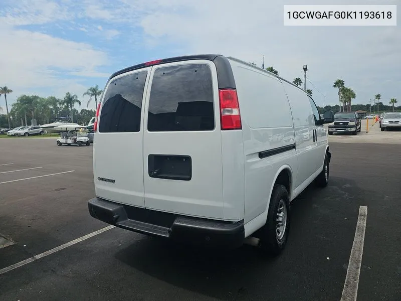 1GCWGAFG0K1193618 2019 Chevrolet Express G2500