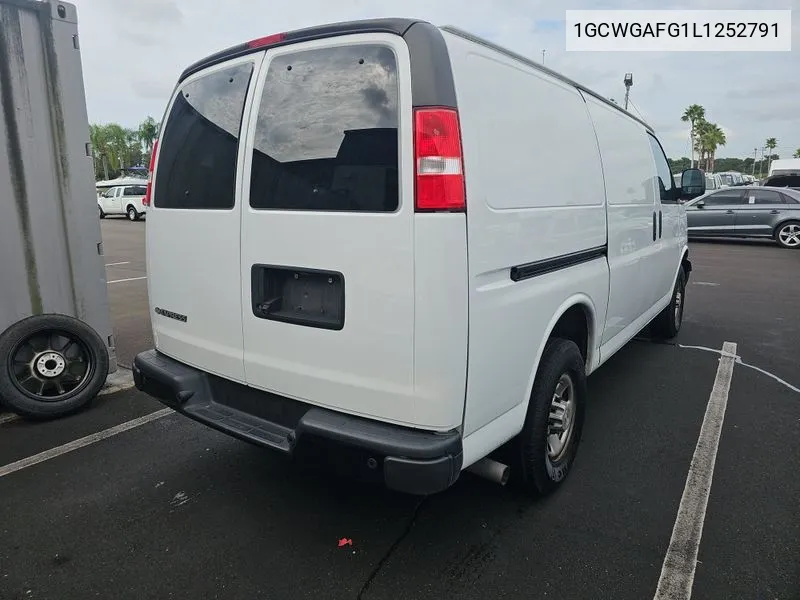 1GCWGAFG1L1252791 2020 Chevrolet Express G2500