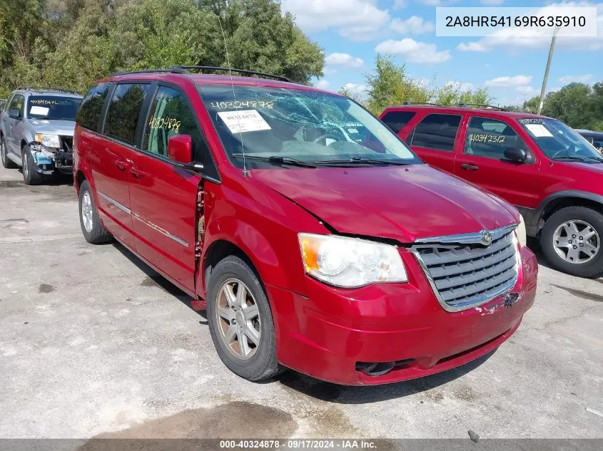 2009 Chrysler Town & Country Touring VIN: 2A8HR54169R635910 Lot: 40324878