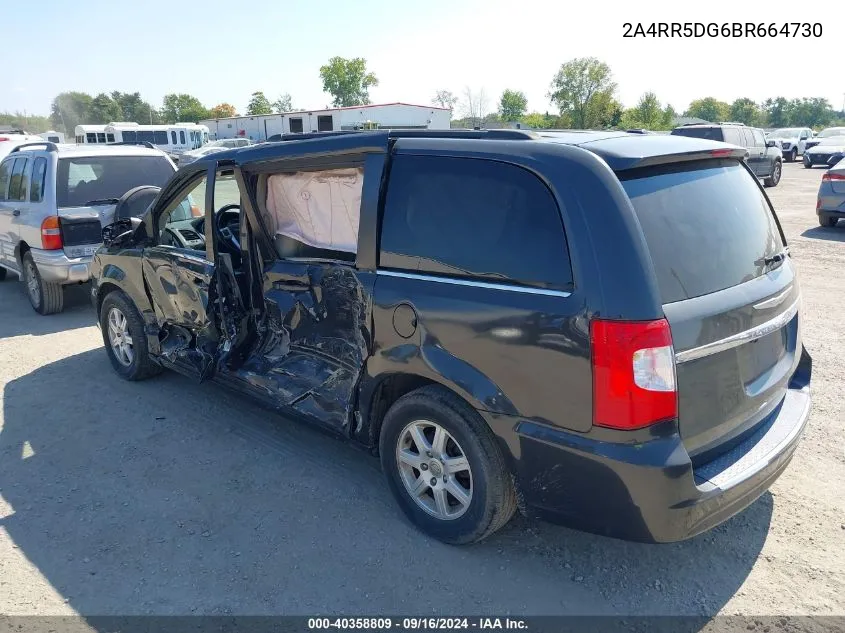 2A4RR5DG6BR664730 2011 Chrysler Town & Country Touring