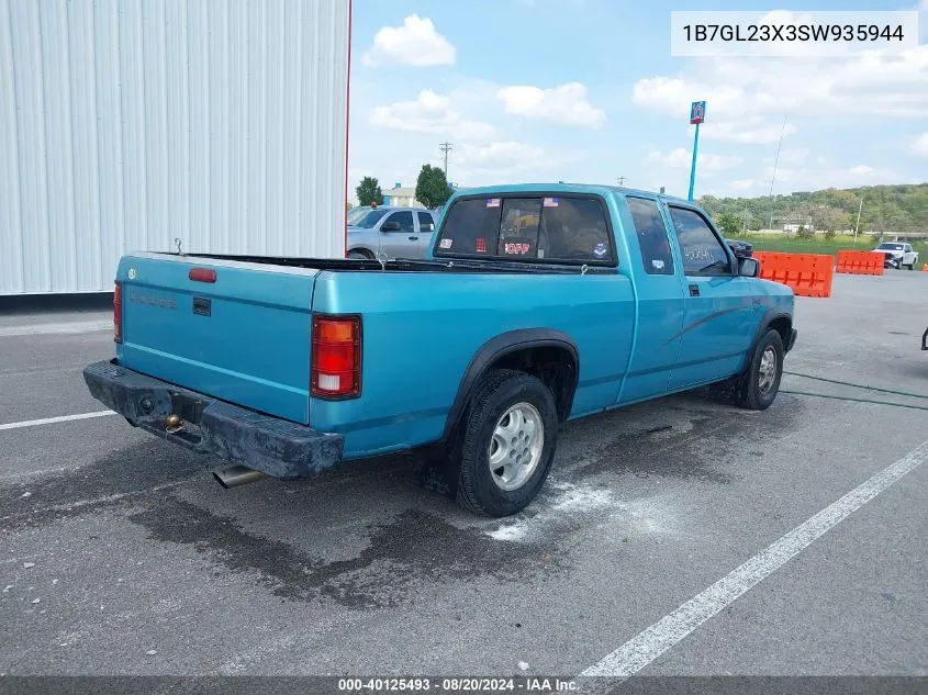 1995 Dodge Dakota VIN: 1B7GL23X3SW935944 Lot: 40125493